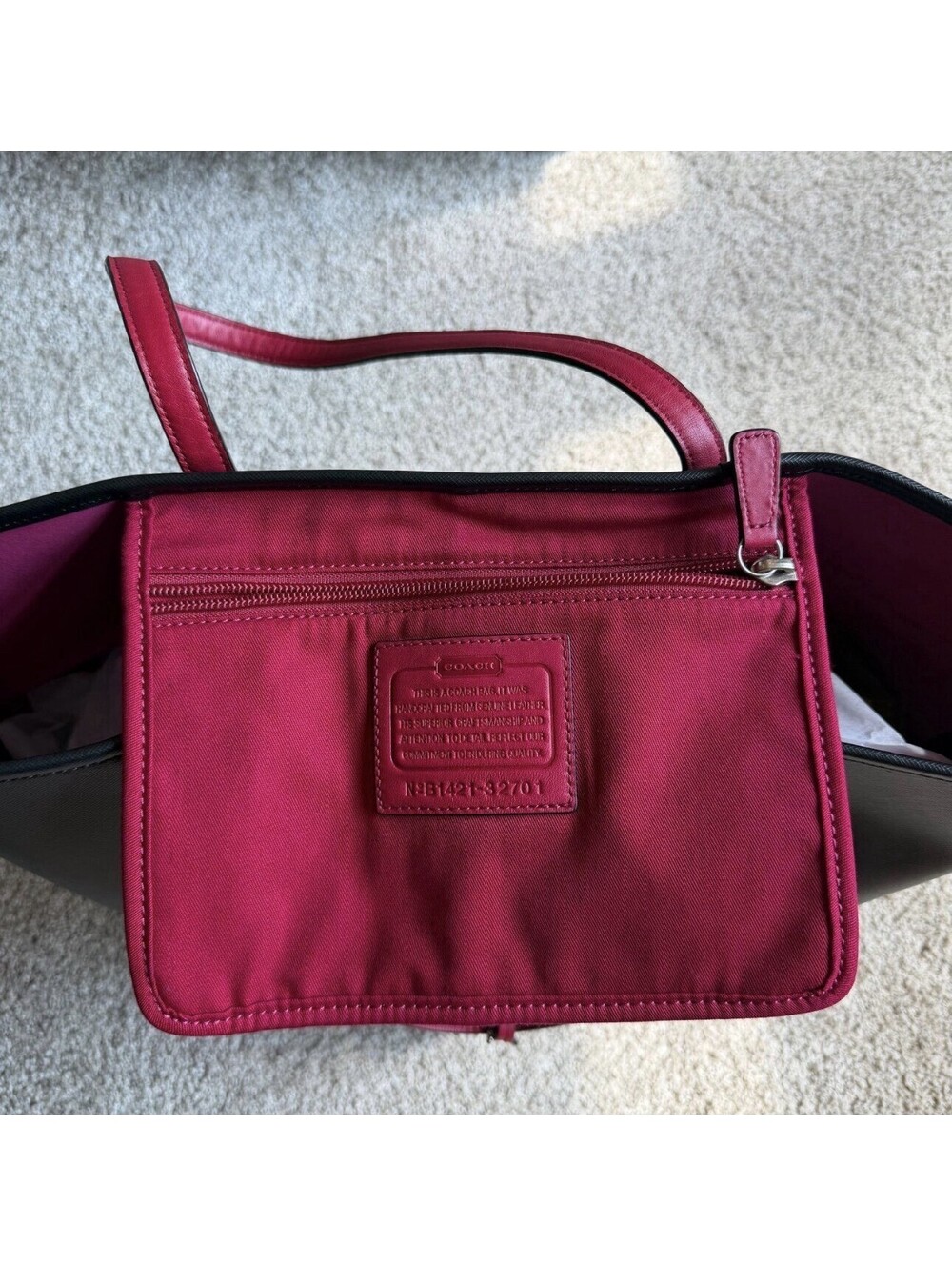 Coach Park Metro Tote 32701 Black Fuchsia Saffiano Leather Bag Like New - Picture 6 of 8